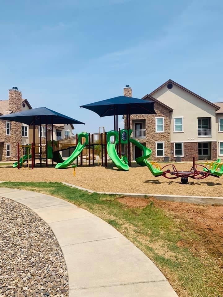 Mariposa Gardens Apartments 